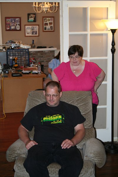 IMG_1785.JPG - Our host and his wife
